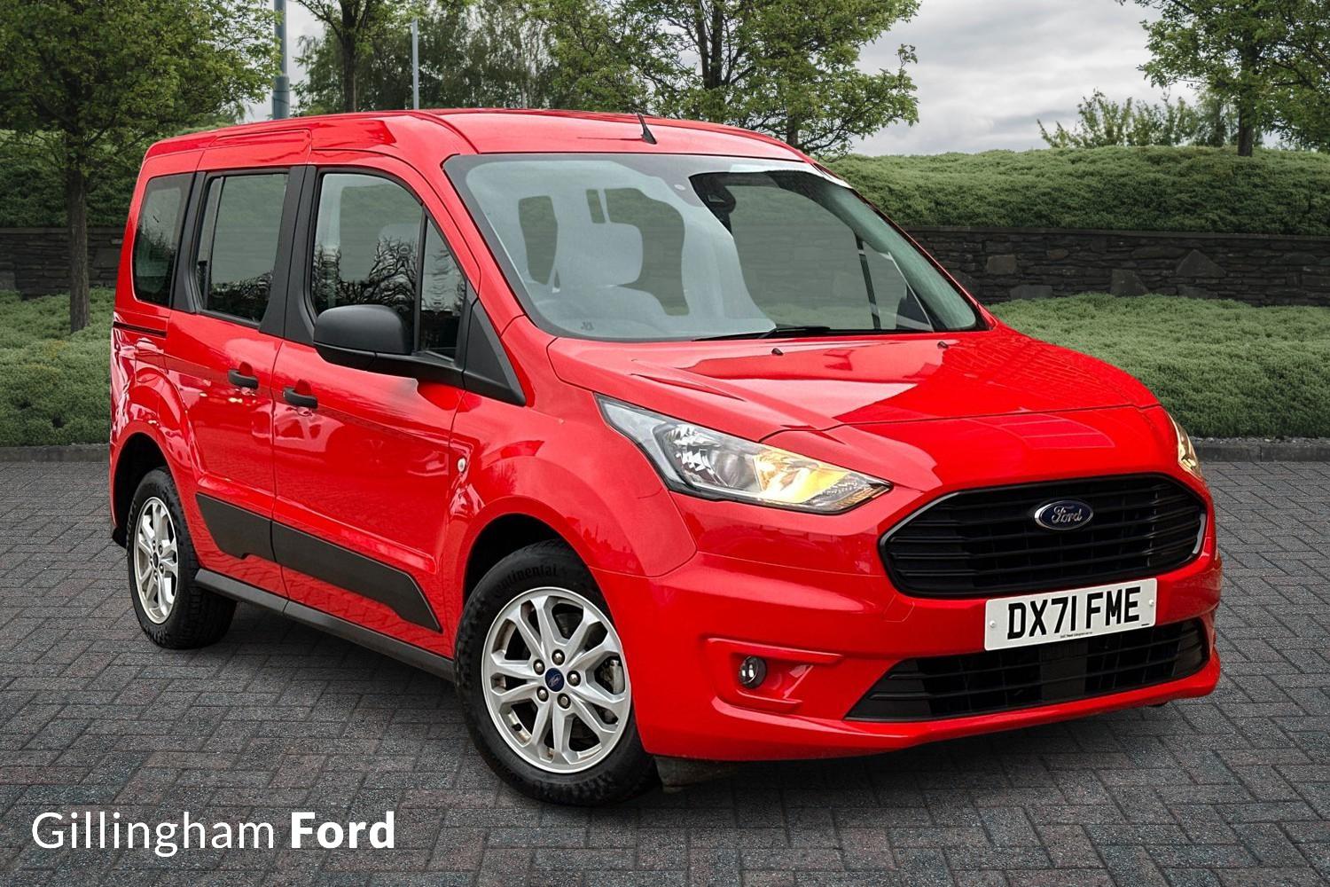 Main listing image - Ford Tourneo Connect