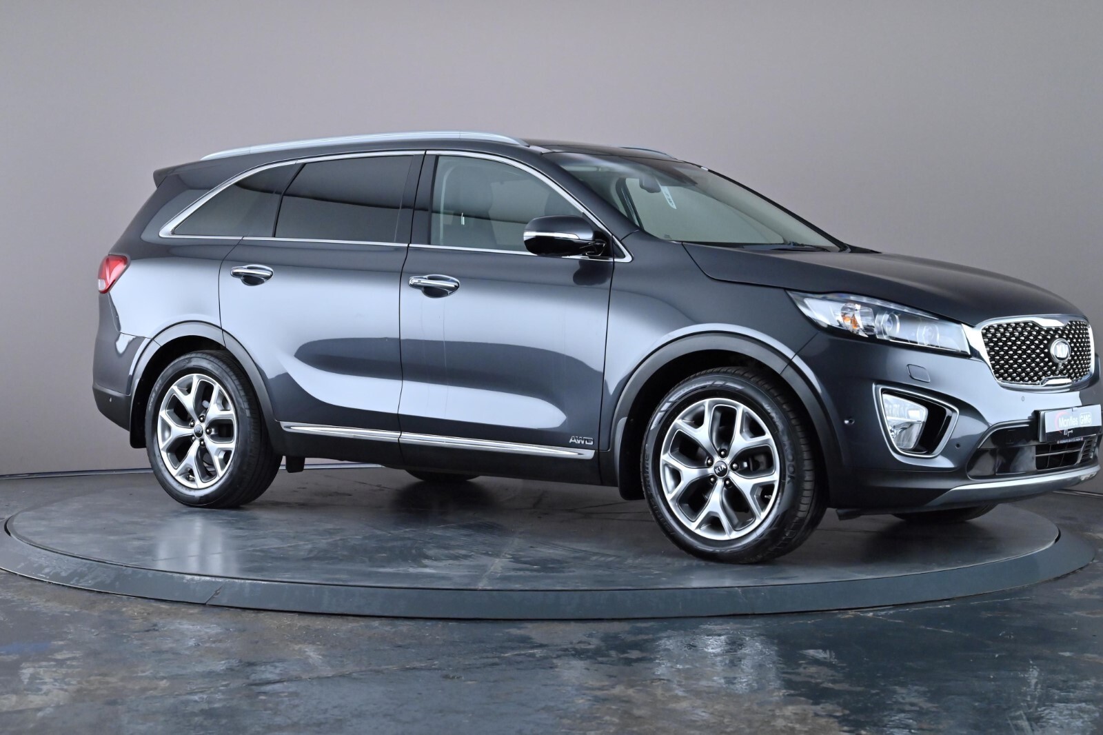 Main listing image - Kia Sorento