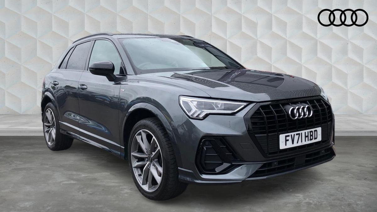 Main listing image - Audi Q3