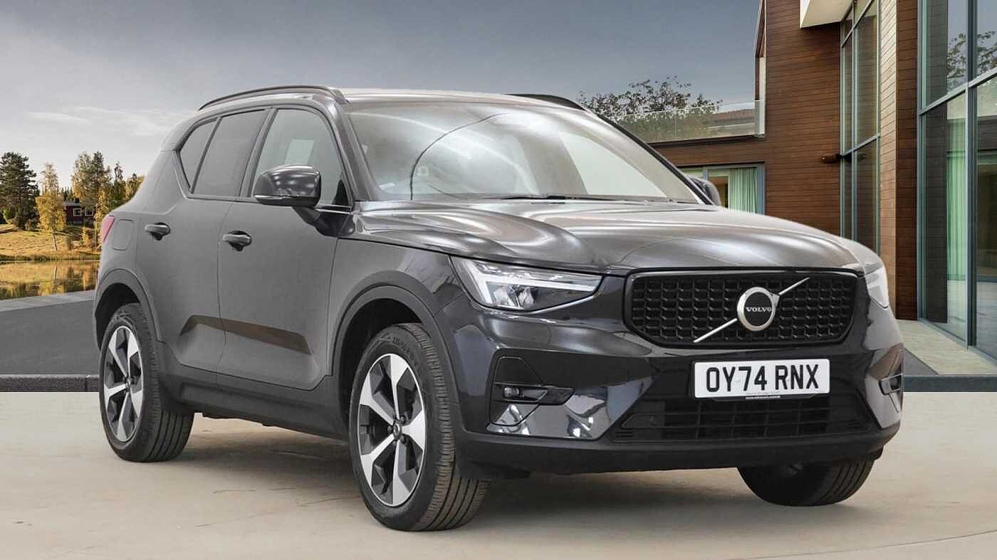 Main listing image - Volvo XC40