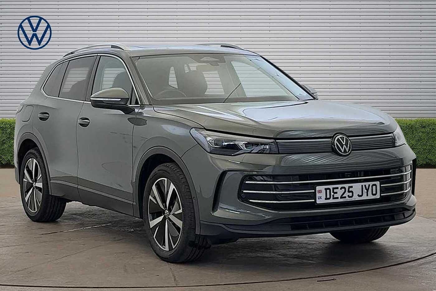 Main listing image - Volkswagen Tiguan