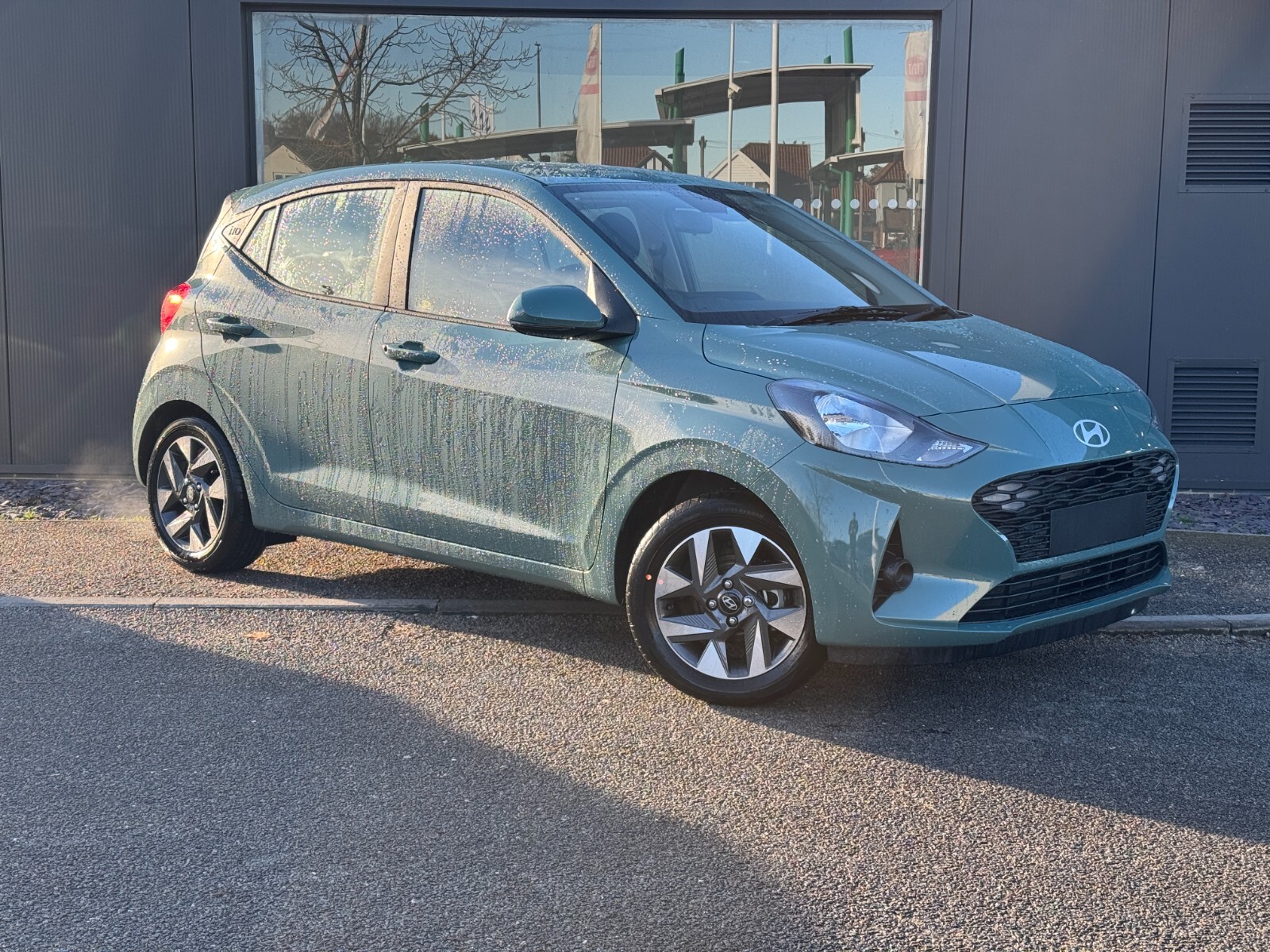 Main listing image - Hyundai i10
