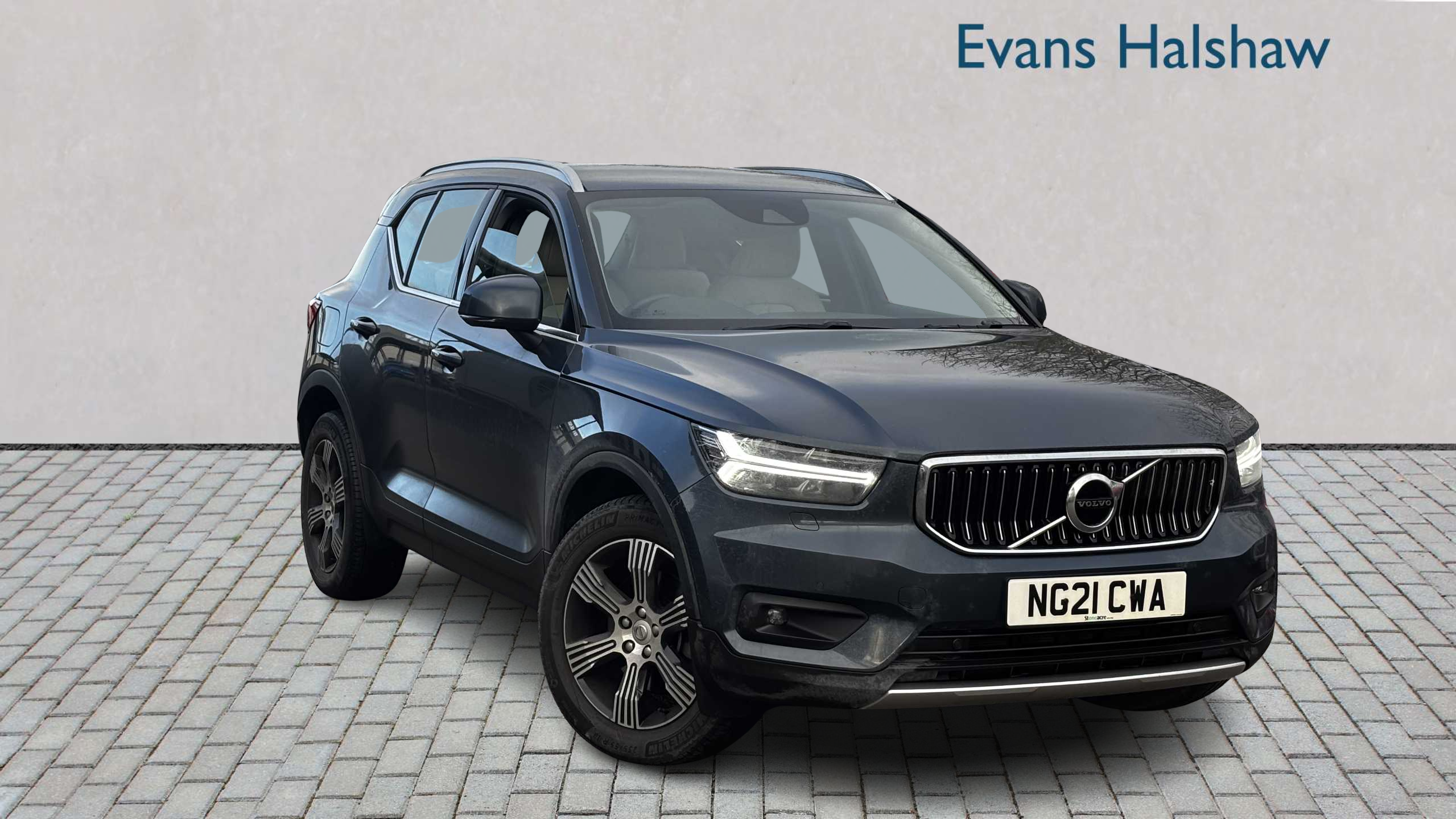 Main listing image - Volvo XC40