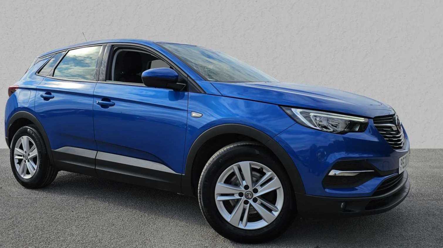 Main listing image - Vauxhall Grandland X