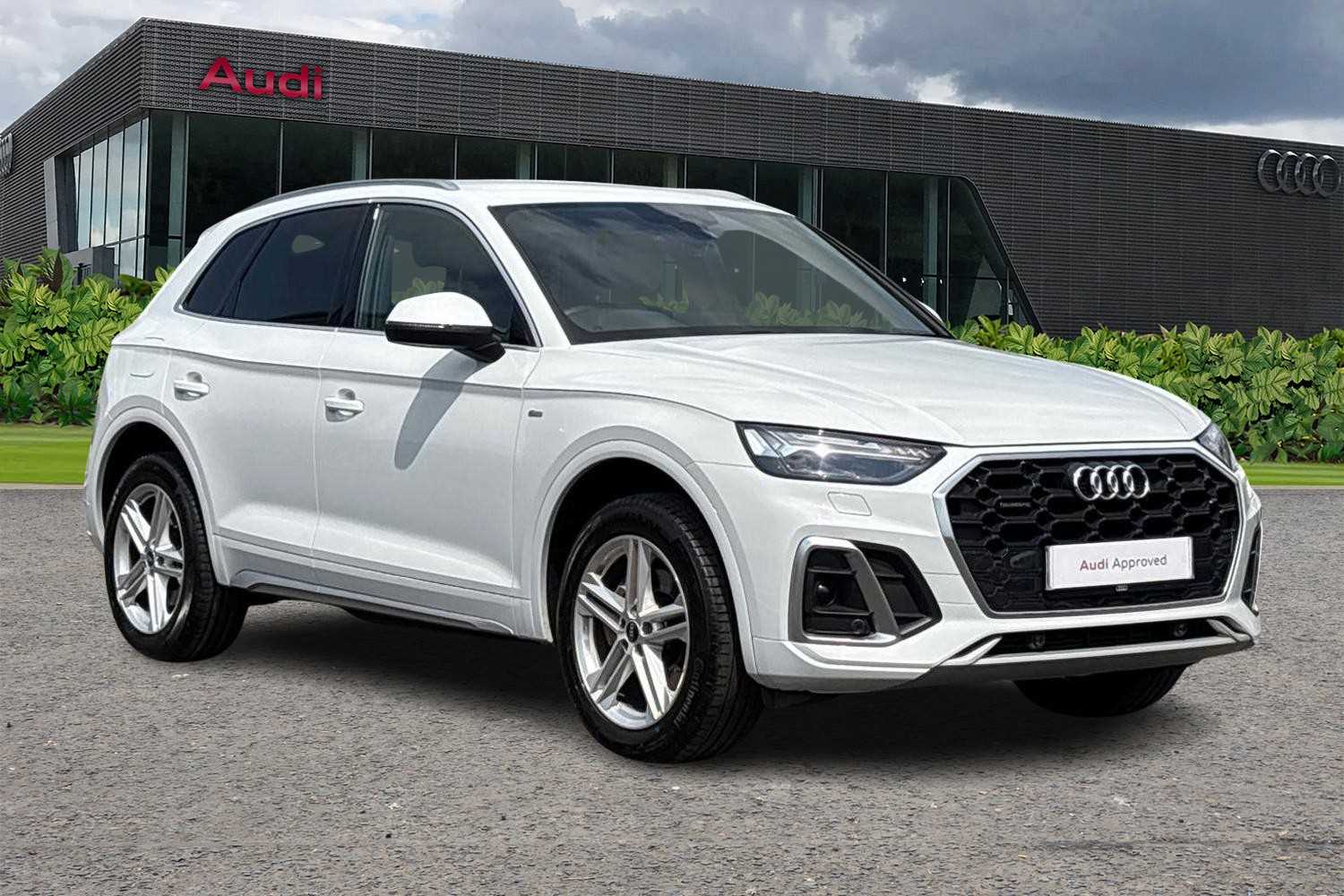 Main listing image - Audi Q5