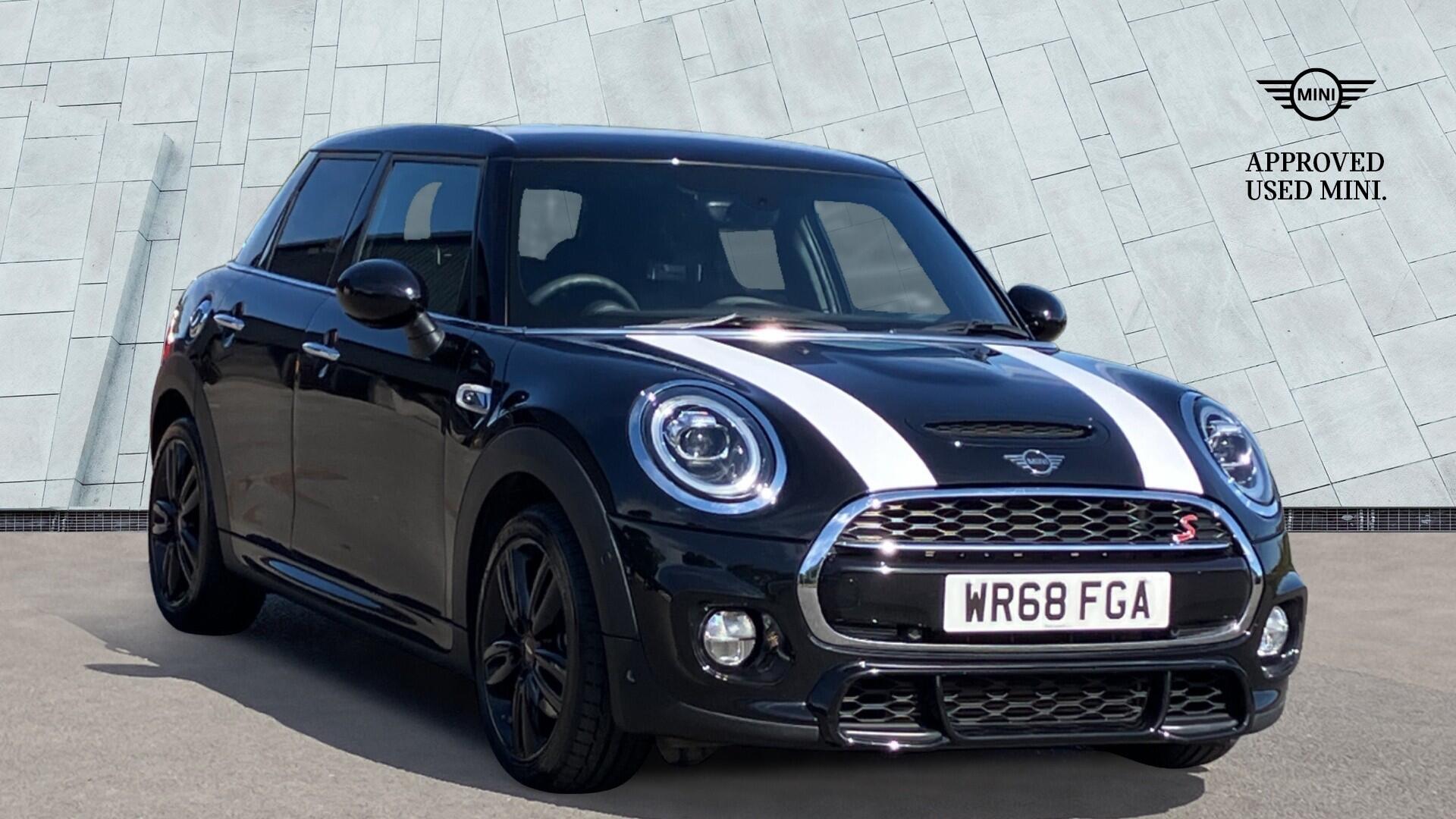 Main listing image - MINI Hatchback