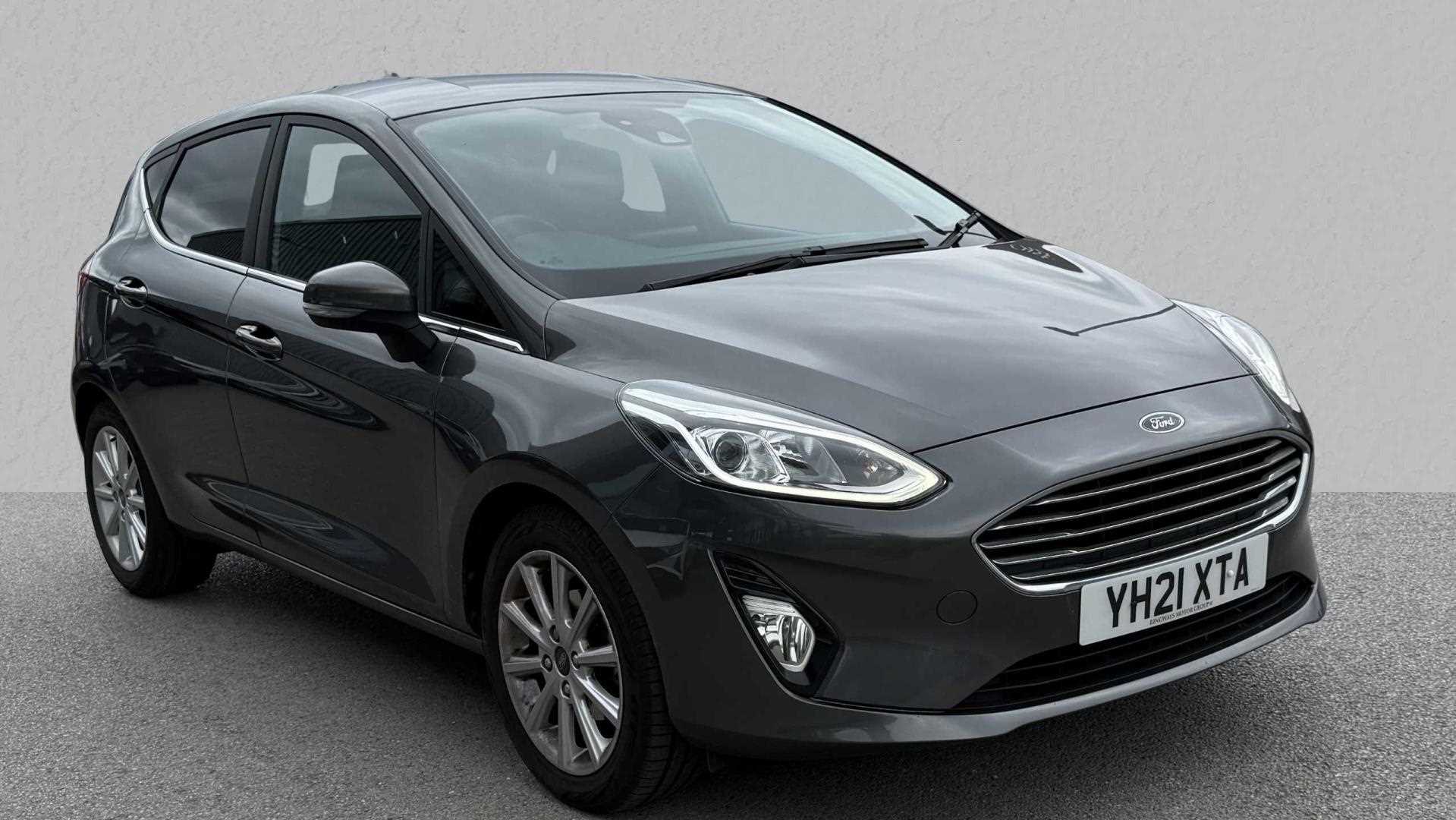 Main listing image - Ford Fiesta