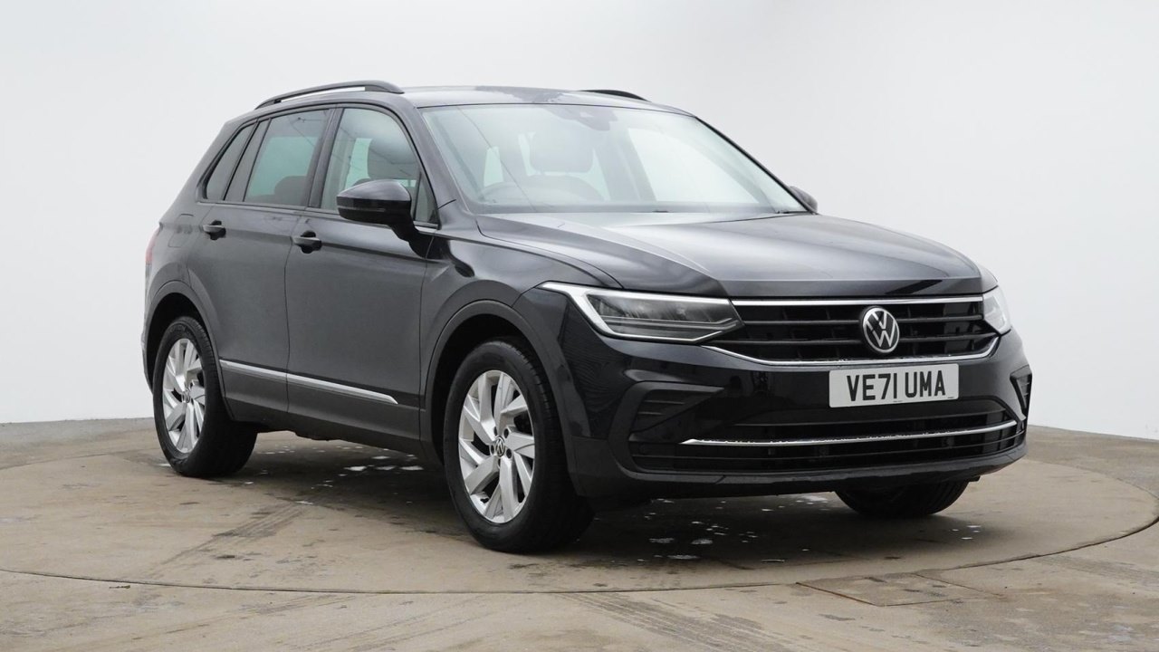 Main listing image - Volkswagen Tiguan