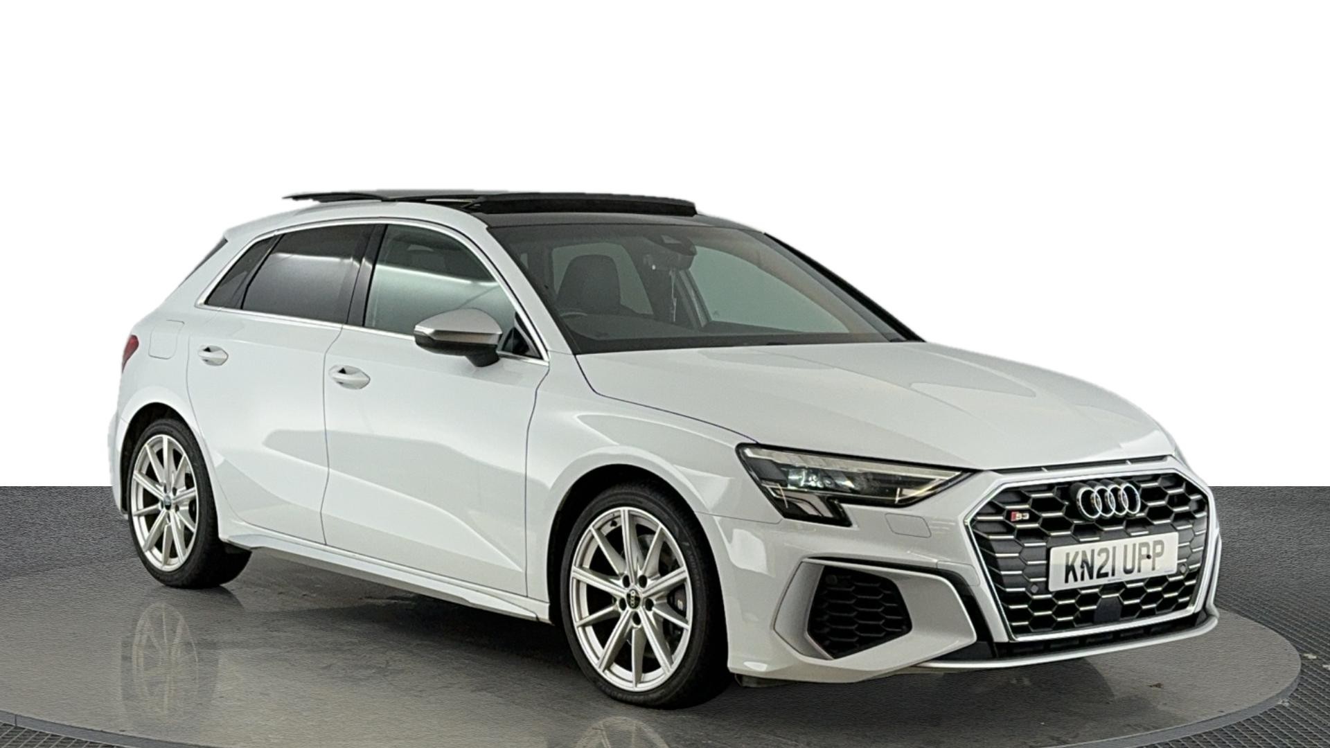 Main listing image - Audi S3