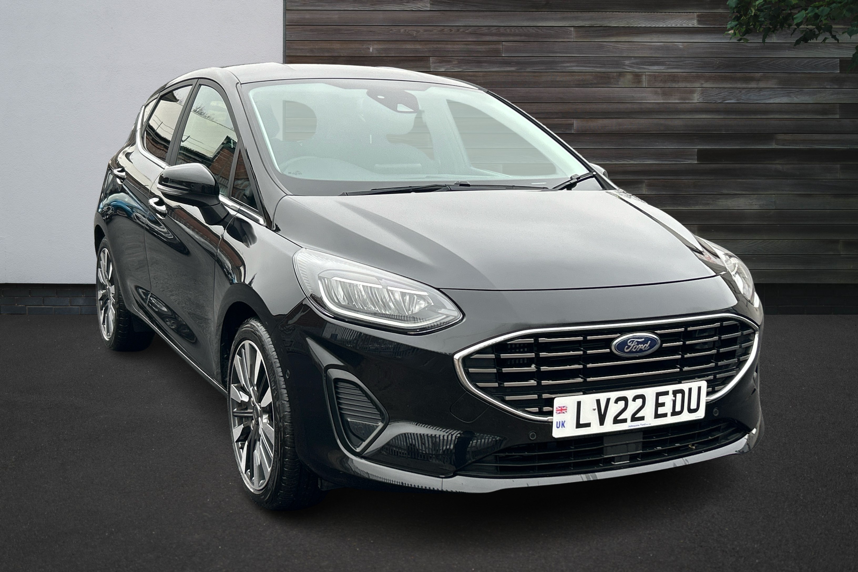 Main listing image - Ford Fiesta