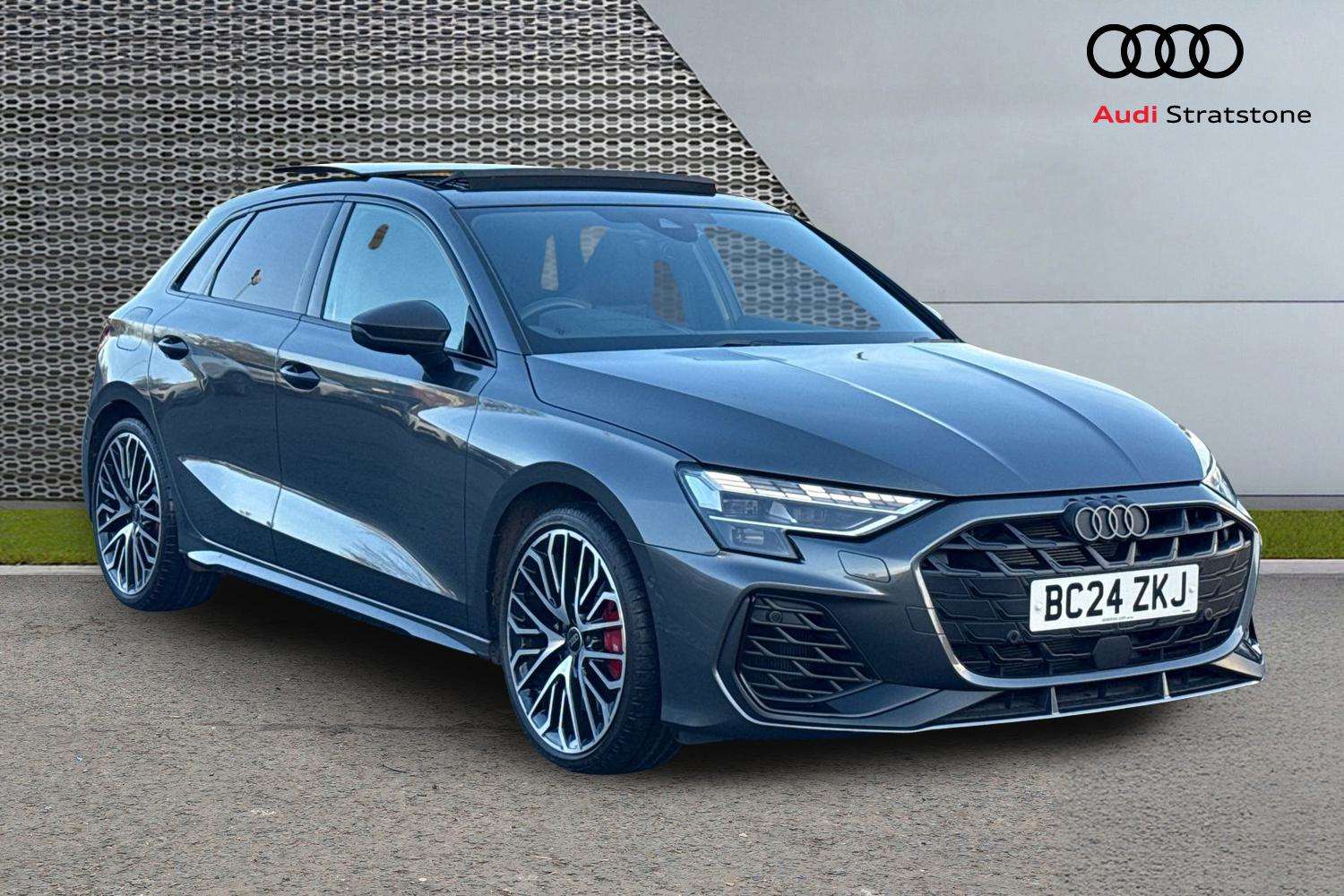 Main listing image - Audi S3