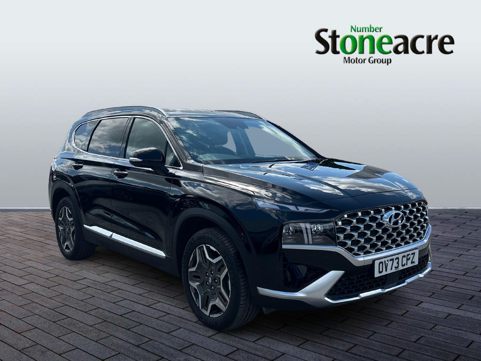 Main listing image - Hyundai Santa Fe