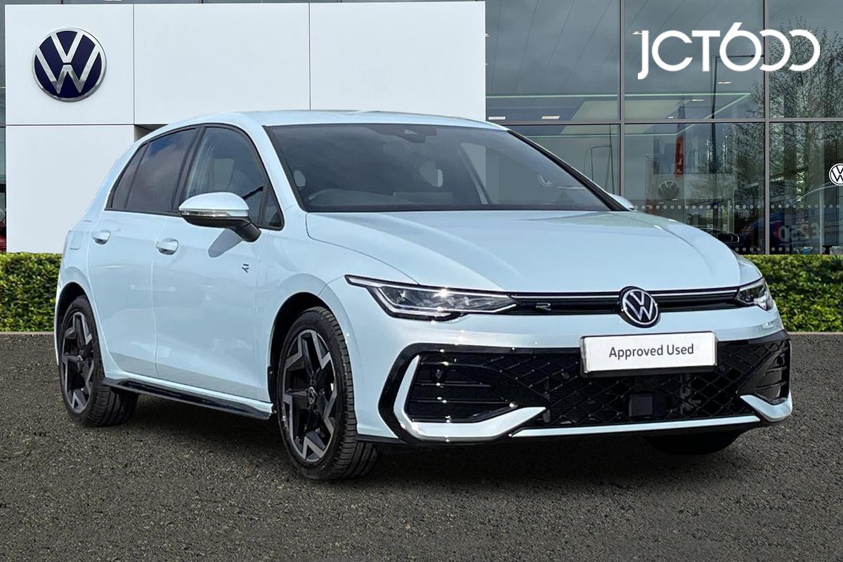 Main listing image - Volkswagen Golf