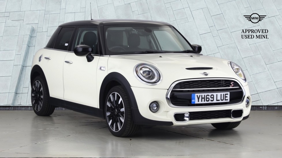 Main listing image - MINI Hatchback