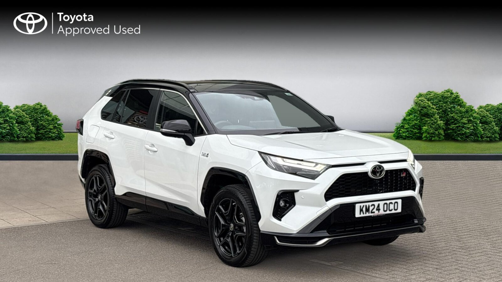 Main listing image - Toyota RAV4