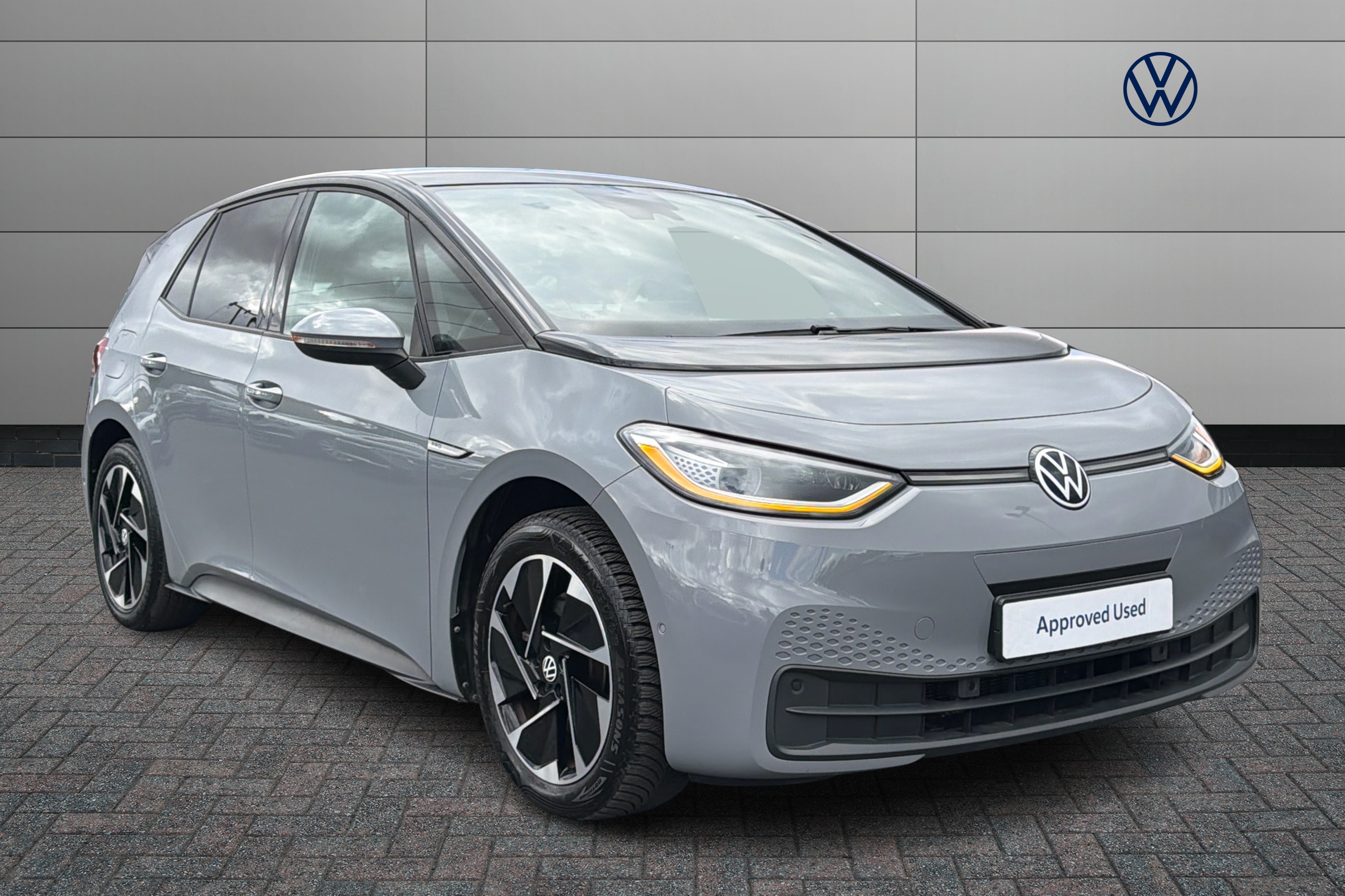 Main listing image - Volkswagen ID.3