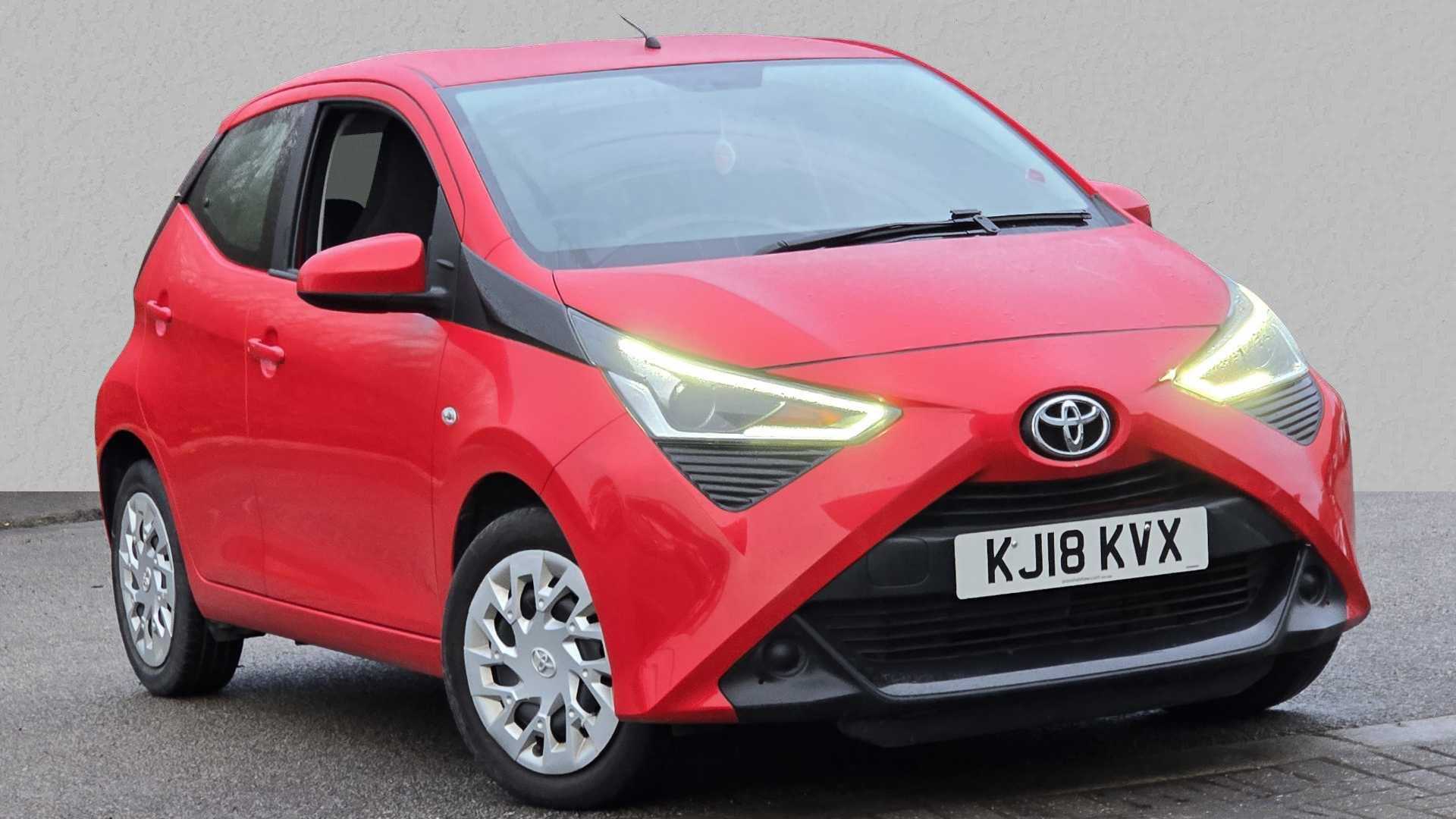 Main listing image - Toyota Aygo