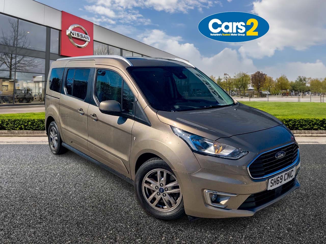 Main listing image - Ford Grand Tourneo Connect