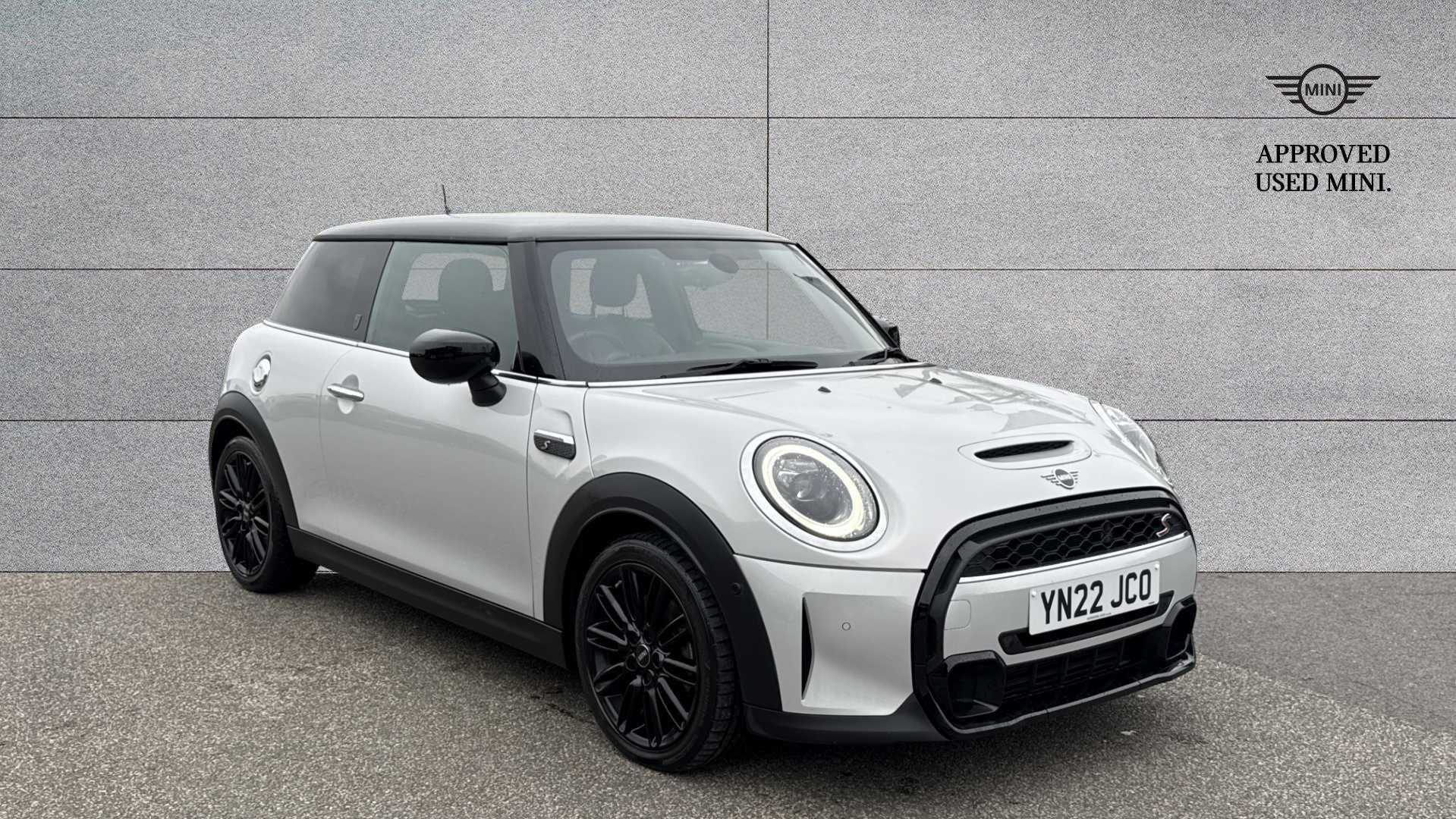 Main listing image - MINI Hatchback