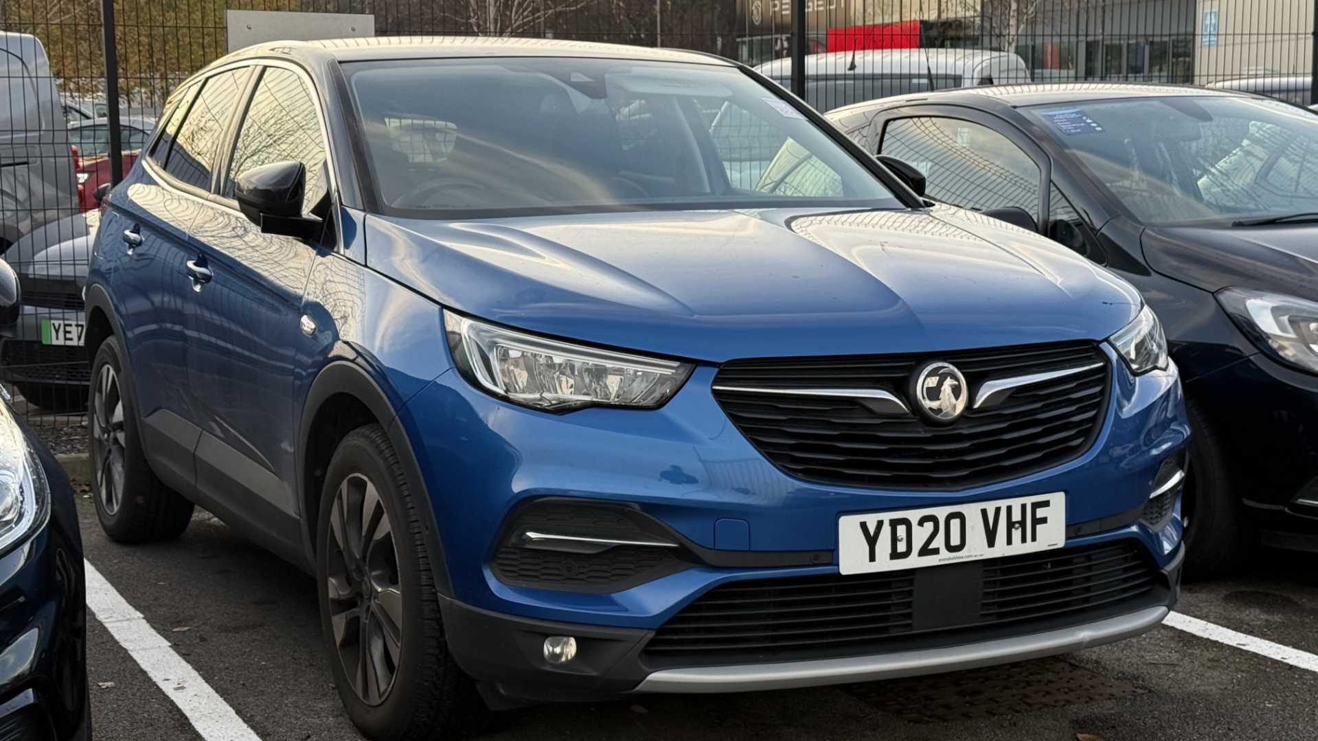 Main listing image - Vauxhall Grandland X