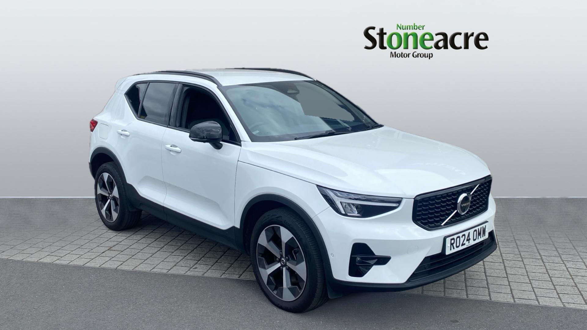 Main listing image - Volvo XC40