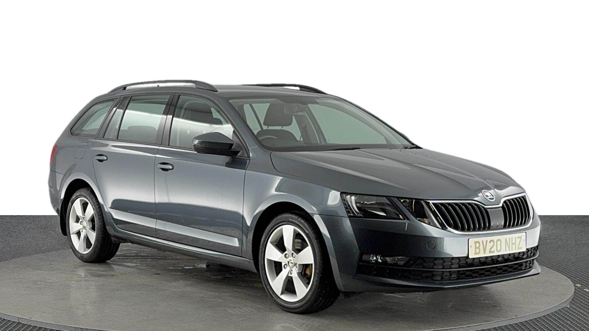 Main listing image - Skoda Octavia Estate