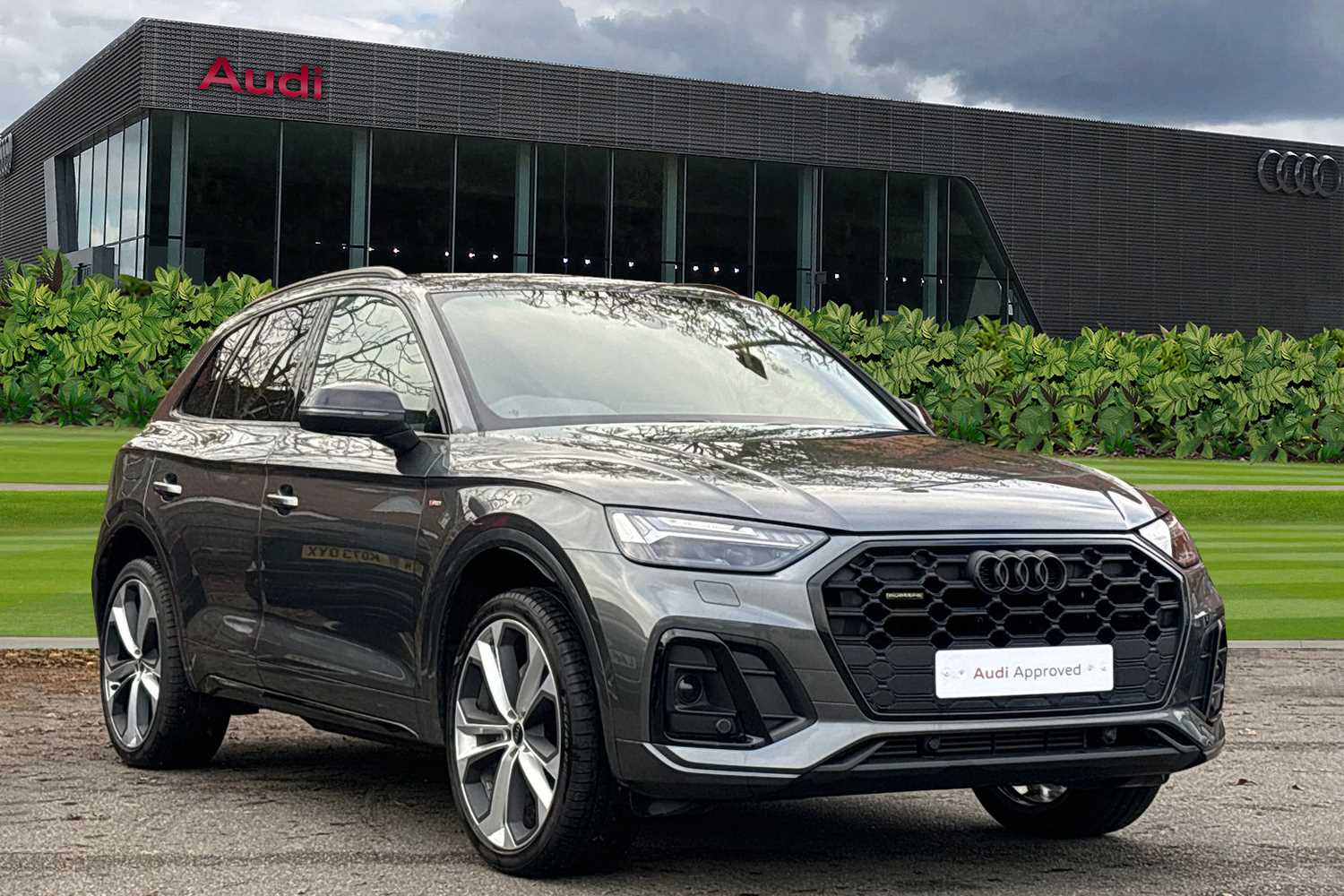 Main listing image - Audi Q5