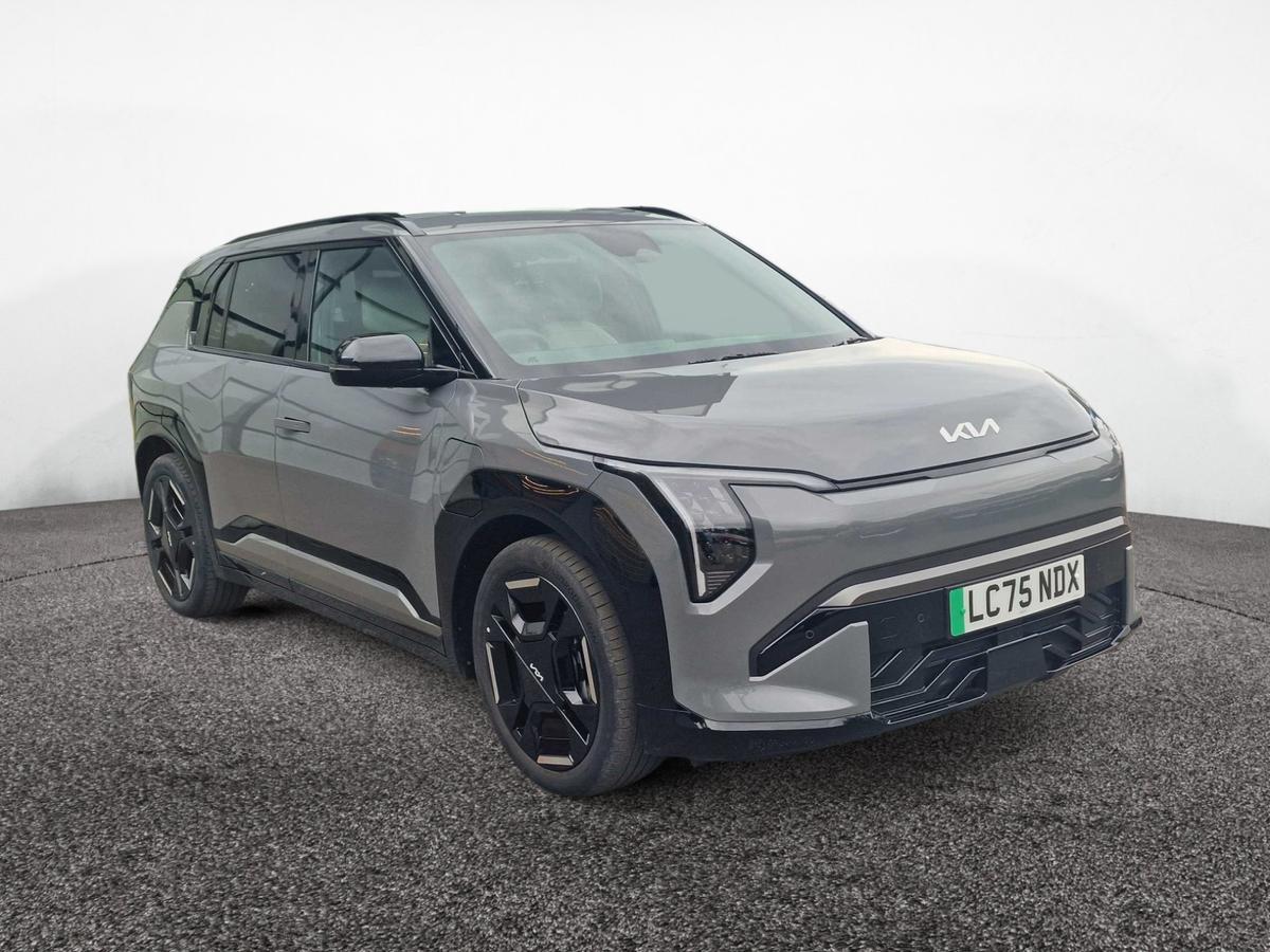 Main listing image - Kia EV3