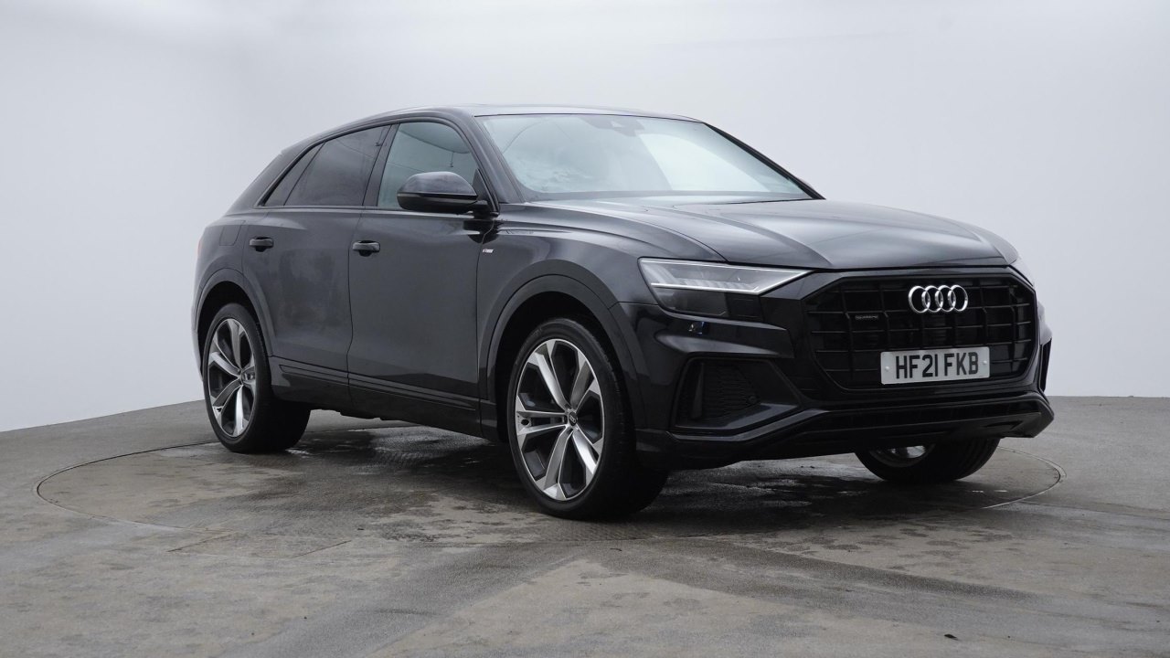 Main listing image - Audi Q8