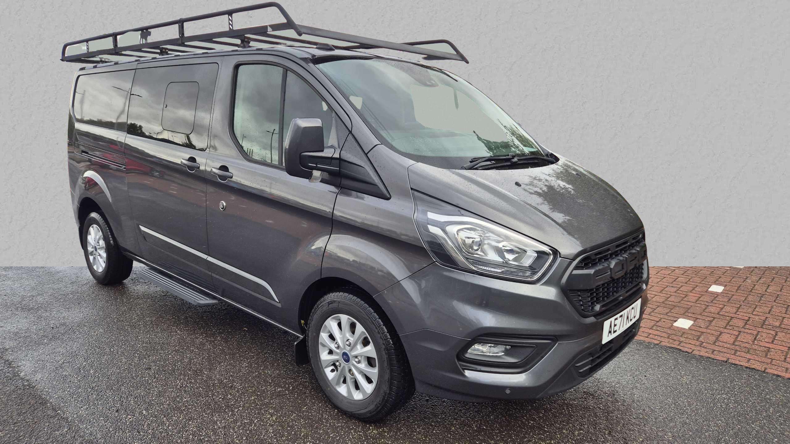 Main listing image - Ford Transit Custom