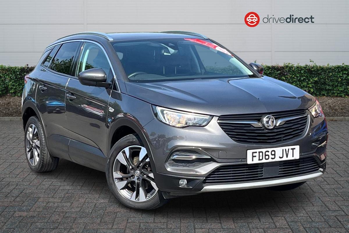 Main listing image - Vauxhall Grandland X