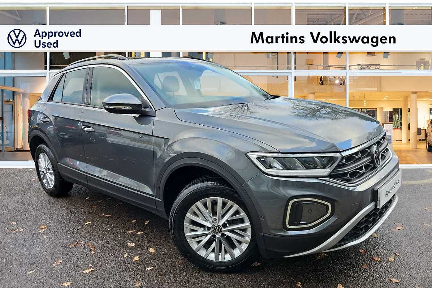 Main listing image - Volkswagen T-Roc
