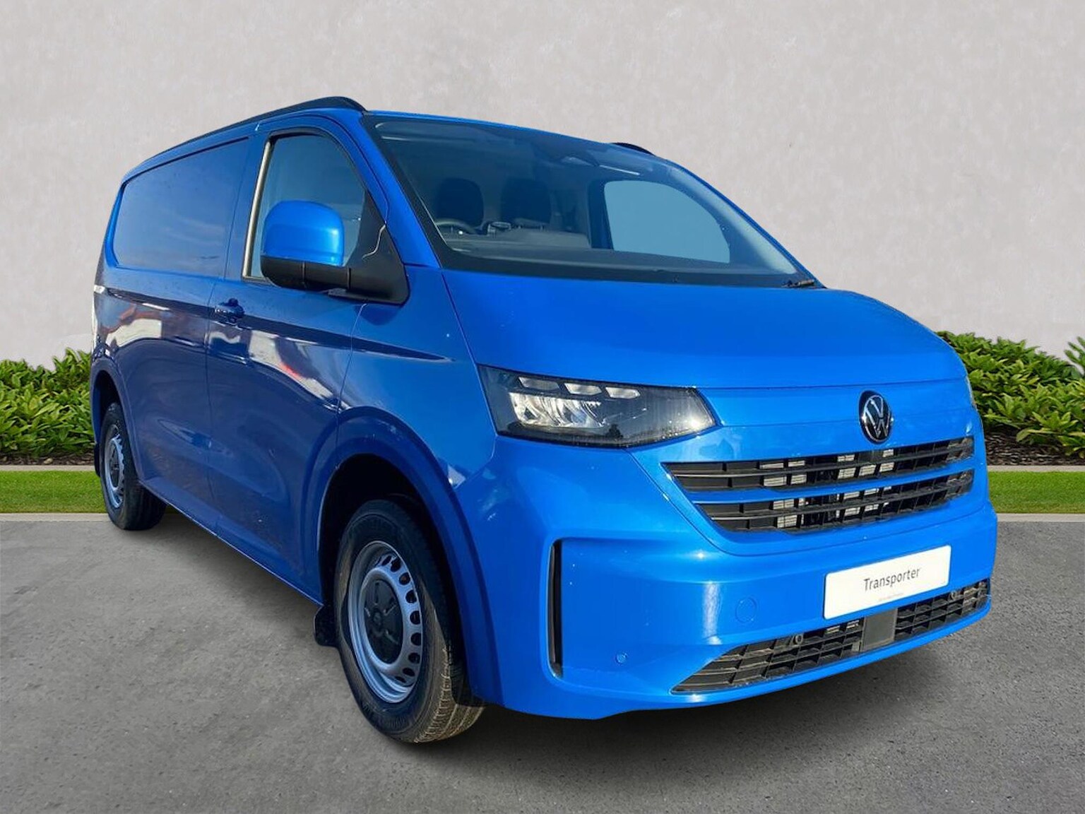 Main listing image - Volkswagen Transporter