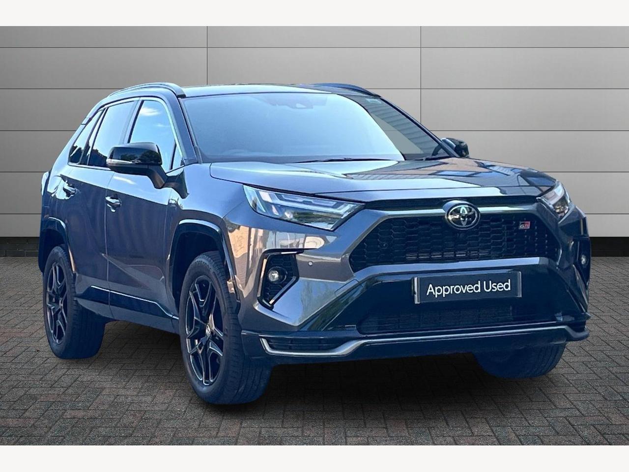 Main listing image - Toyota RAV4