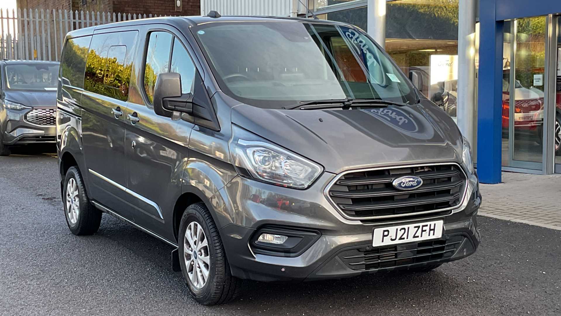 Main listing image - Ford Transit Custom