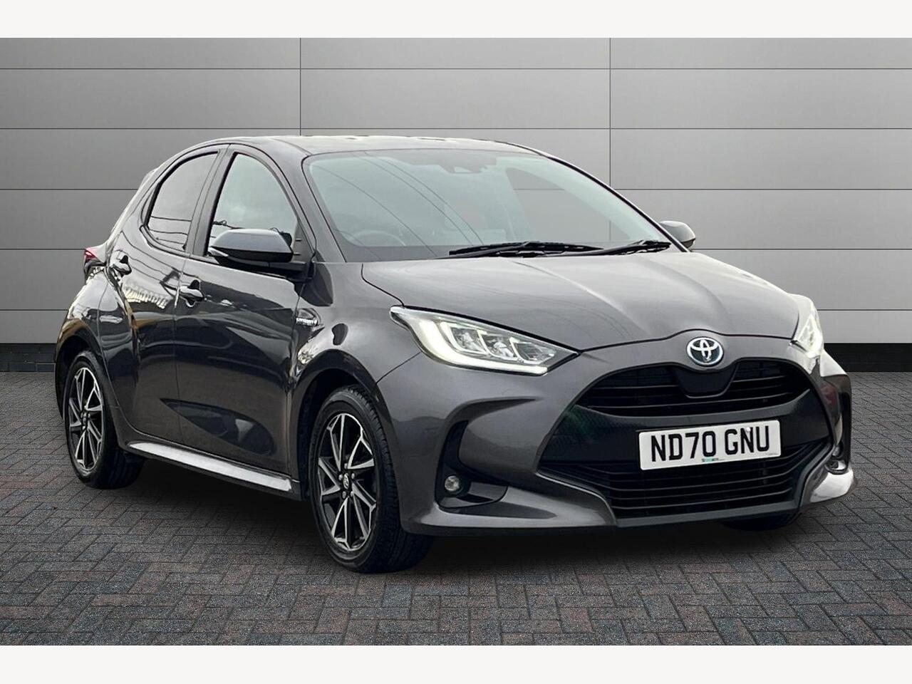 Main listing image - Toyota Yaris
