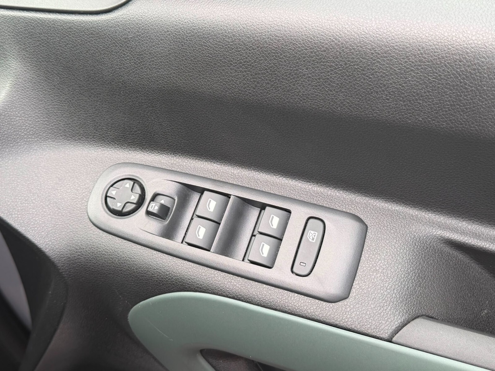 Main listing image - Citroen Berlingo