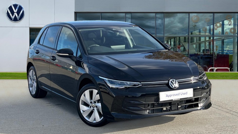 Main listing image - Volkswagen Golf
