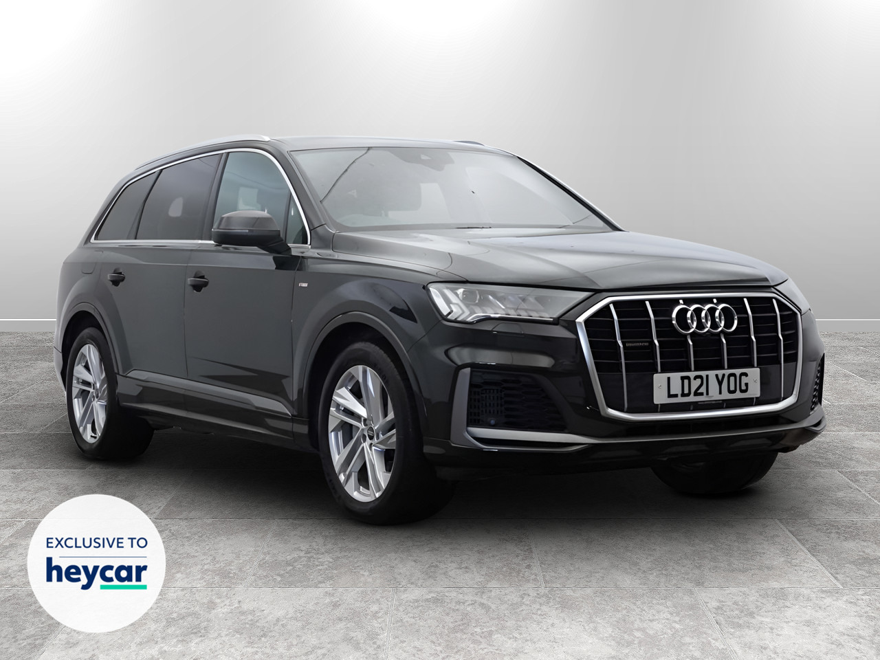 Main listing image - Audi Q7