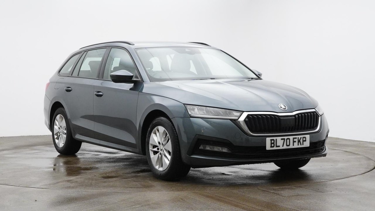 Main listing image - Skoda Octavia Estate