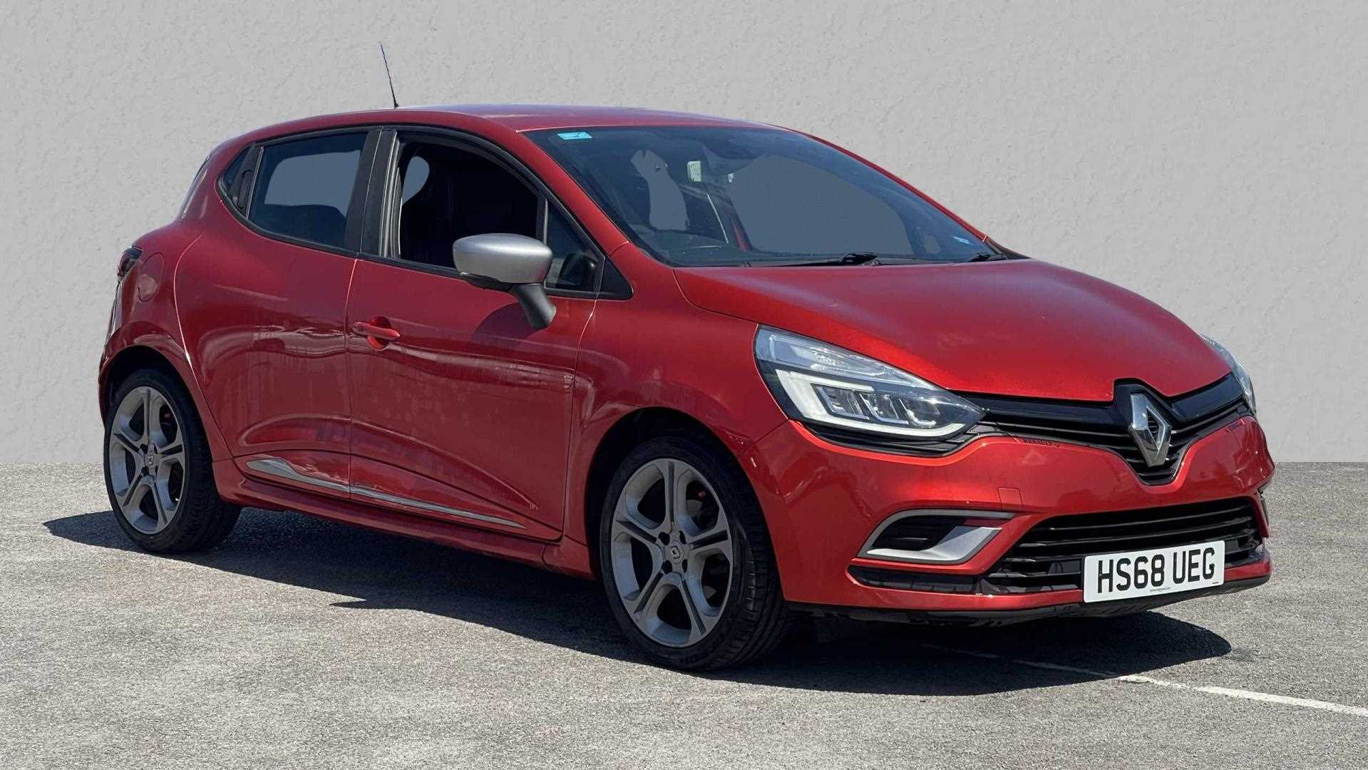 Main listing image - Renault Clio