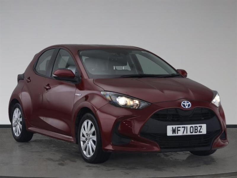 Main listing image - Toyota Yaris