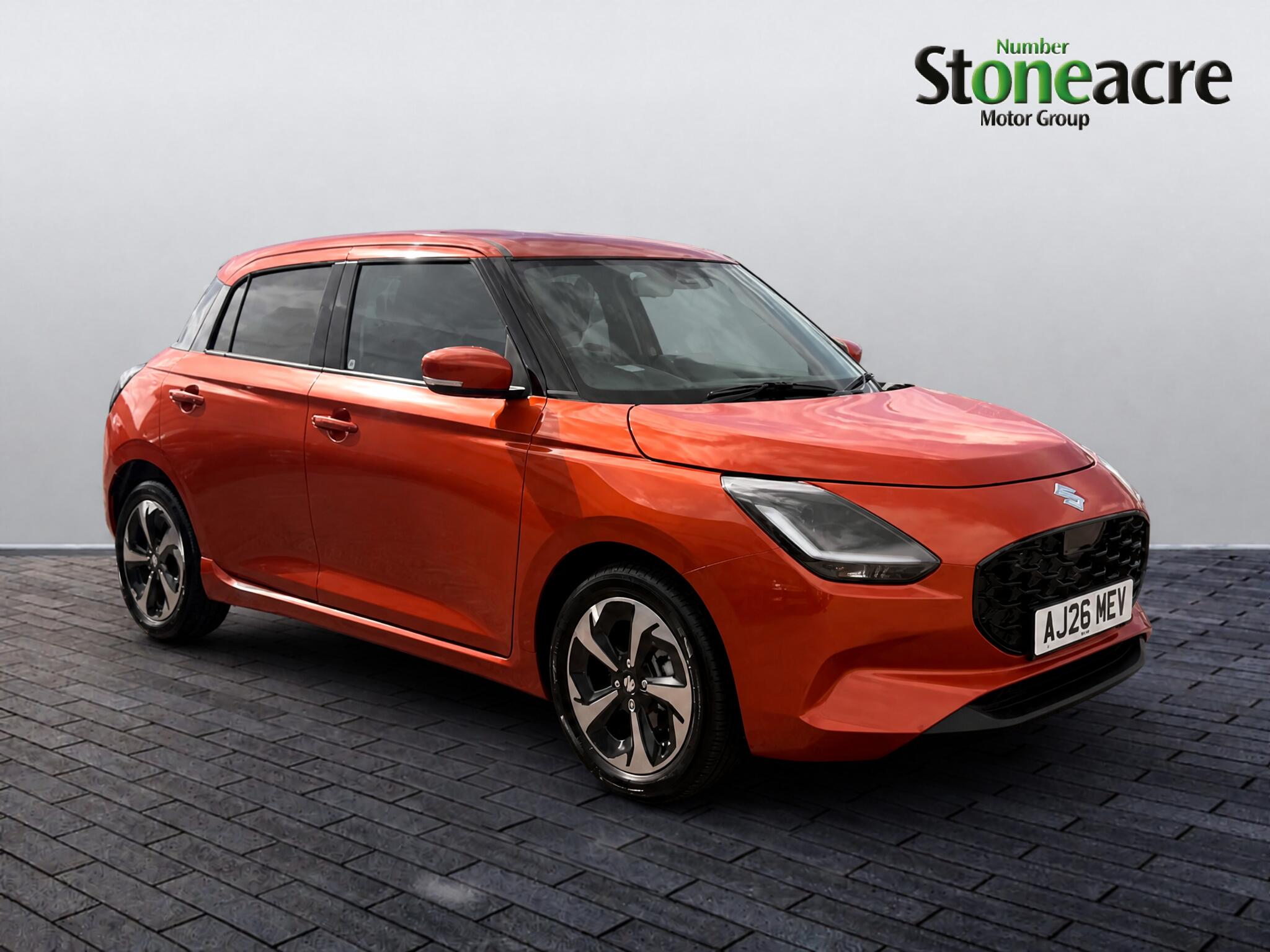 Main listing image - Suzuki Swift
