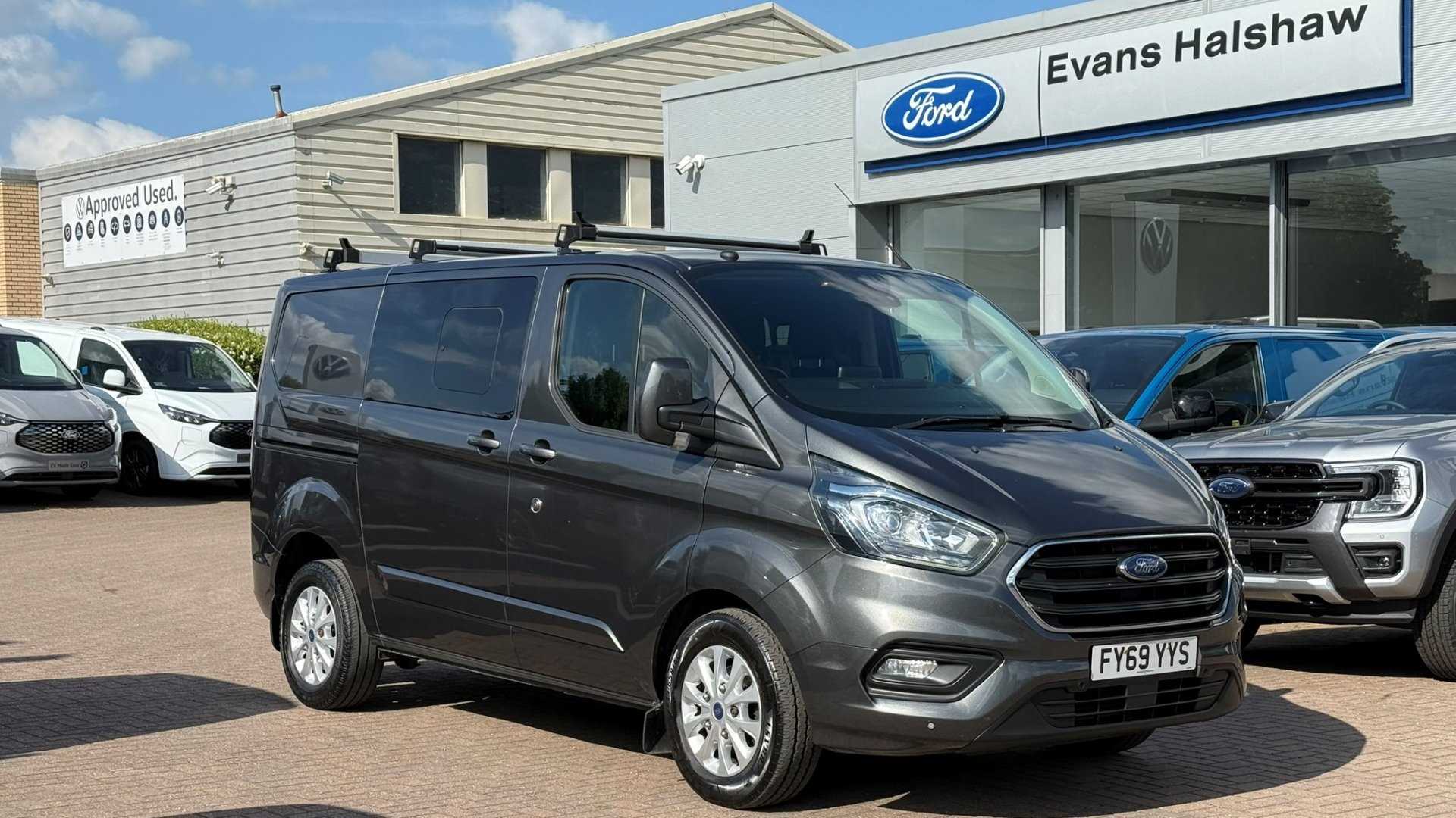 Main listing image - Ford Transit Custom