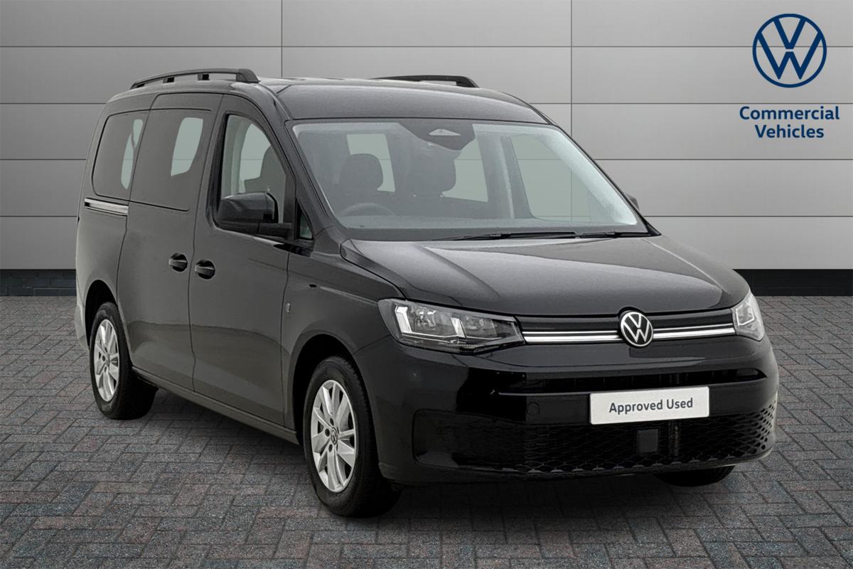 Main listing image - Volkswagen Caddy Maxi