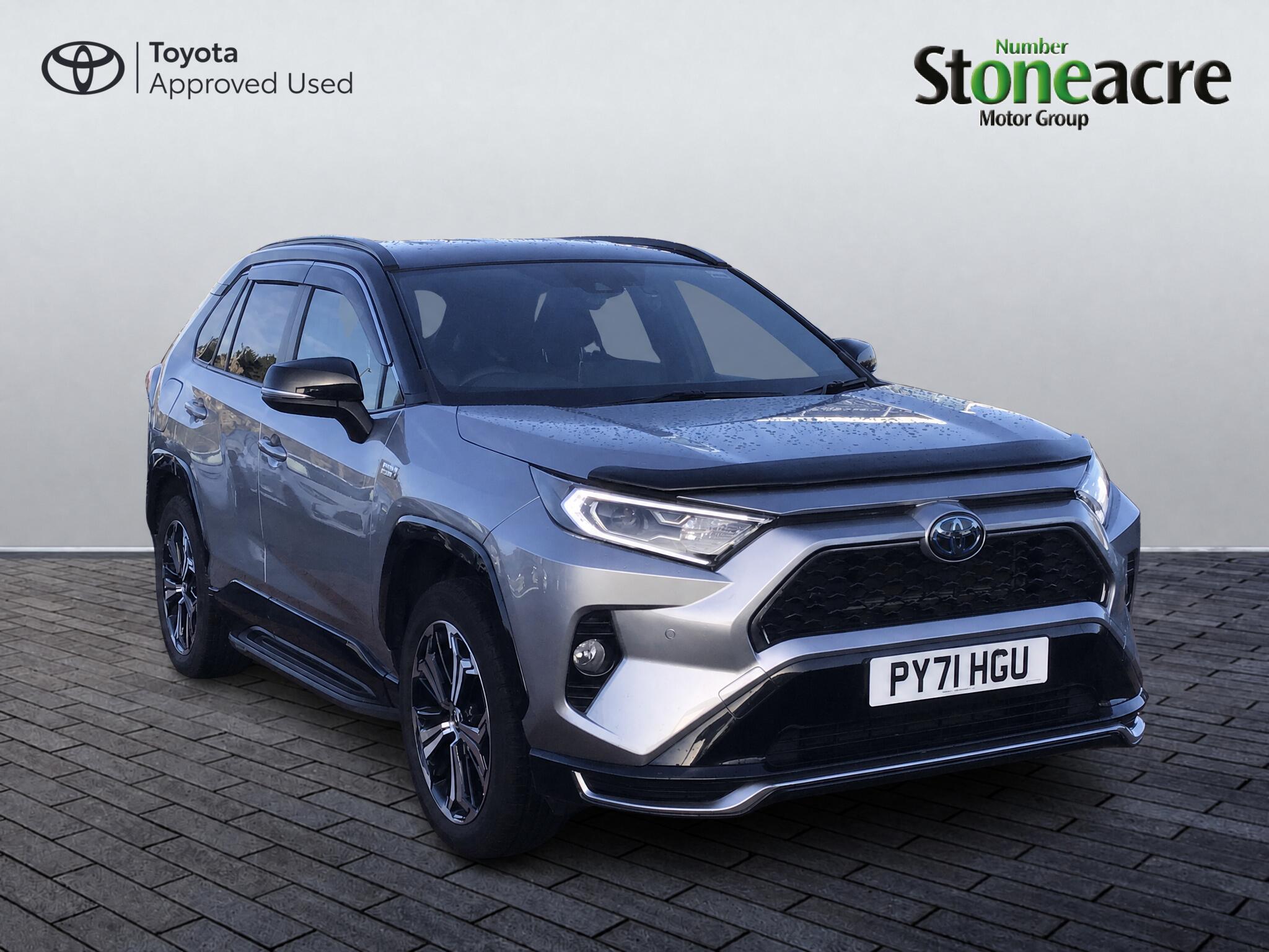 Main listing image - Toyota RAV4