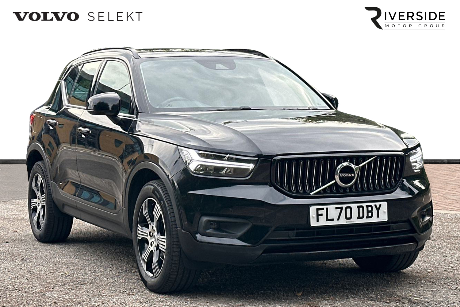 Main listing image - Volvo XC40