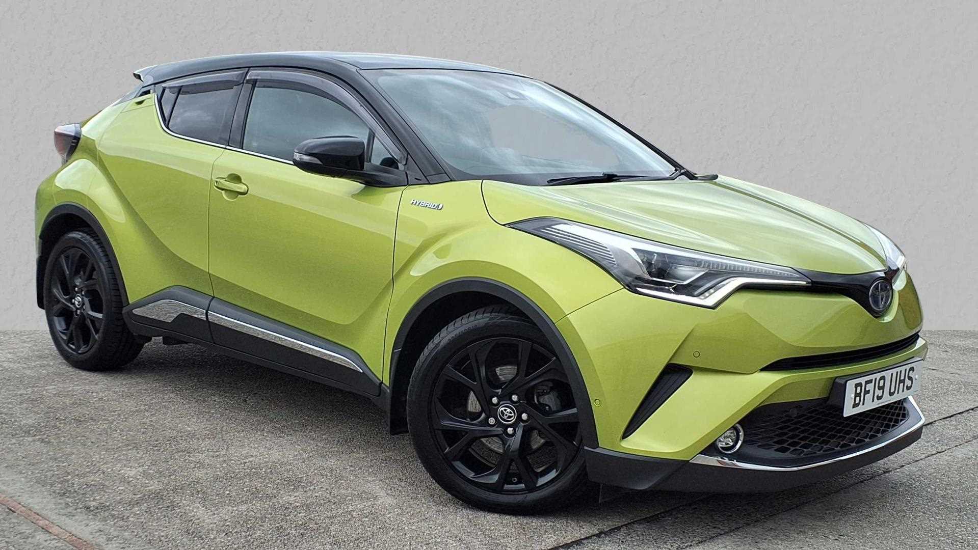 Main listing image - Toyota C-HR