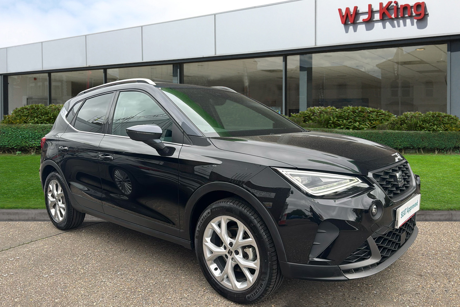 Main listing image - SEAT Arona