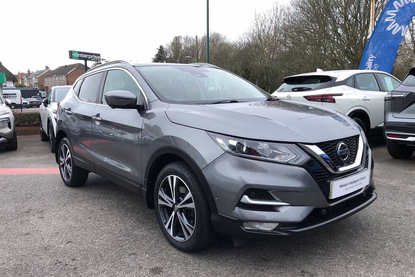 Main listing image - Nissan Qashqai